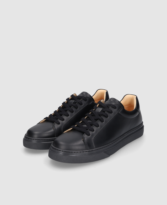 Travis S1 - Schwarz/Schwarz